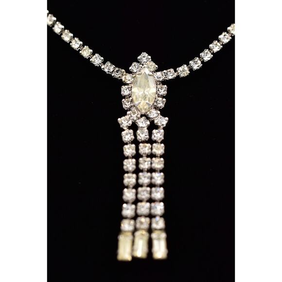 Vintage ASTRA Rhinestone Necklace Marquise Center Tassel Drop Silver Tone BinBQ - Picture 3 of 16